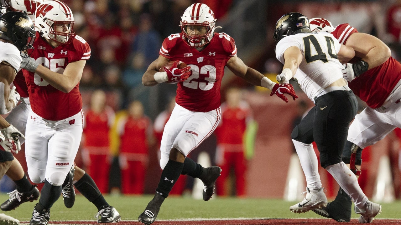 Oregon vs Wisconsin Five Offensive Players to Know ScoopDuck